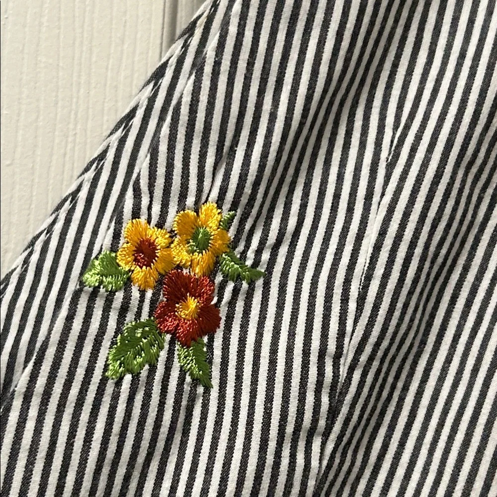 Forever 21 Contemporary Striped Floral Embroidered Babydoll Peplum Top Size S - Picture 9 of 14